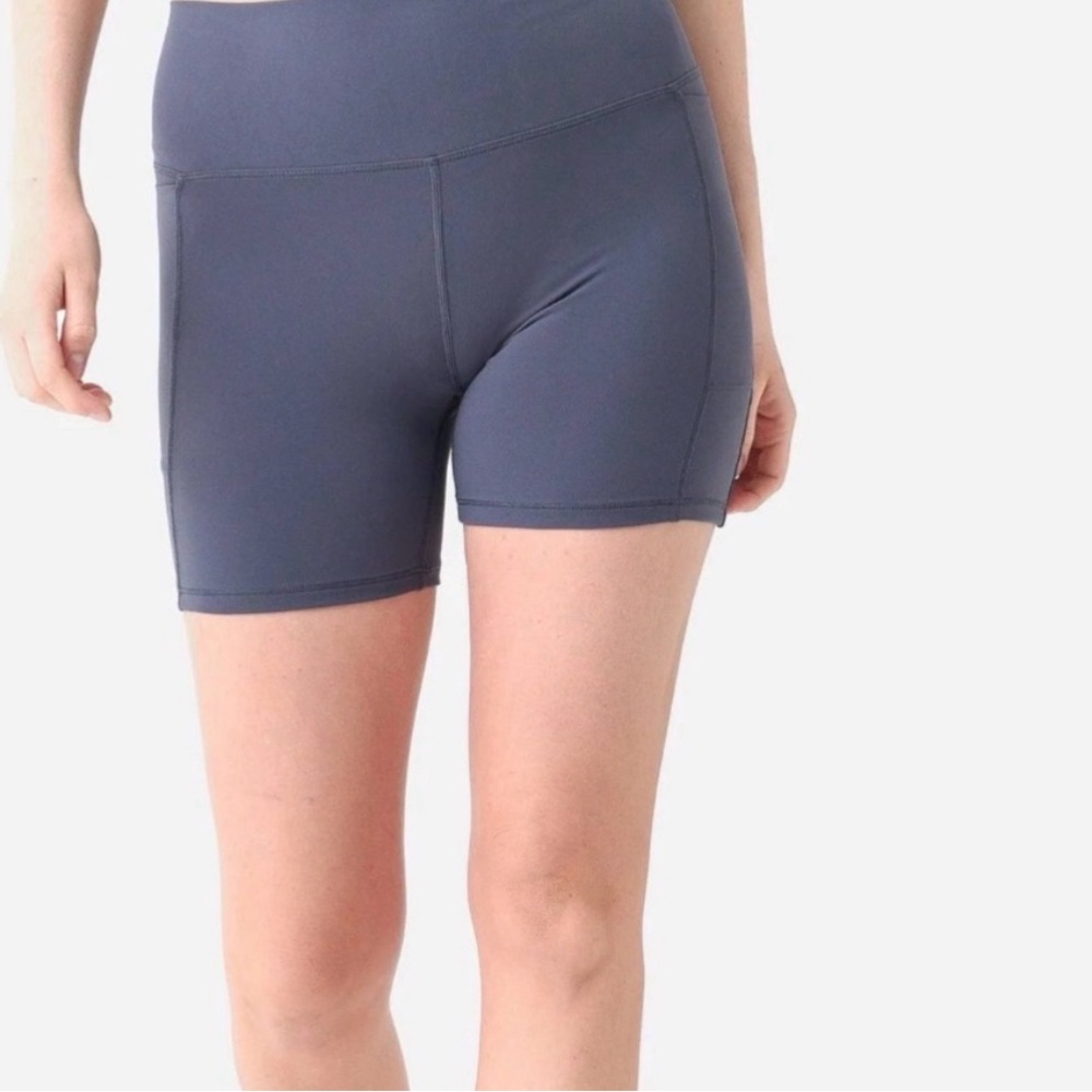 Vuori Women's Charcoal Bike Shorts